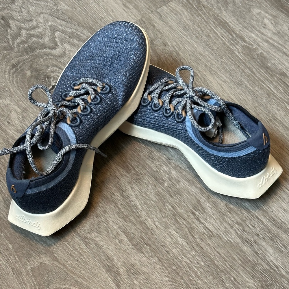 Allbirds Women’s Tree Dasher 2 Navy Knit Sneakers - Size 9.5